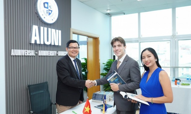 Học viện AIUni ra mắt sách, nền tảng và công cụ AI ‘made in Vietnam’