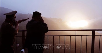 Triều Tiên phát triển thiết bị bay không người lái tấn công chiến thuật ứng dụng AI Triều Tiên phát triển thiết bị bay không người lái tấn công chiến thuật ứng dụng AI