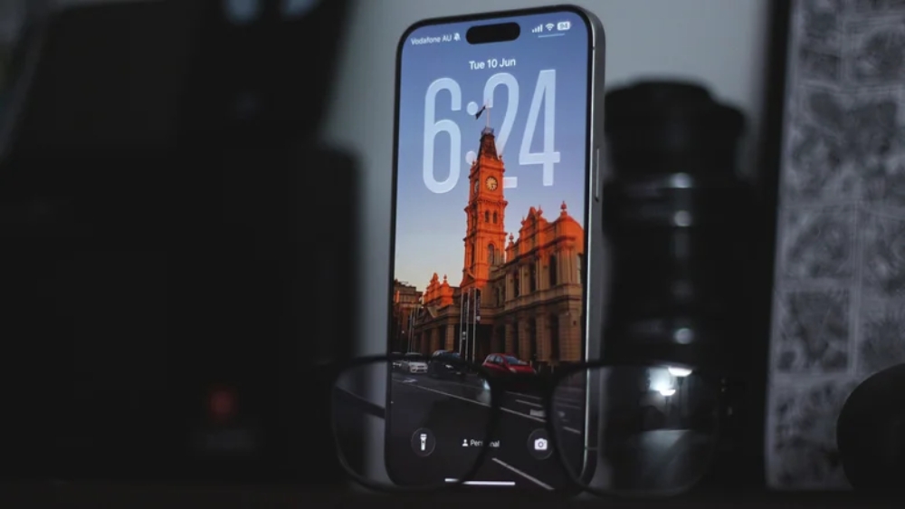 ios 26 khien iphone hao pin nguyen nhan va cach khac phuc hinh anh 1