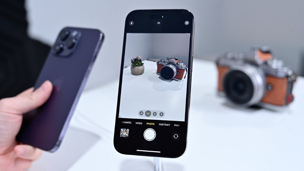 iphone nhieu camera co thuc su chup dep hon ban mot camera hinh anh 1