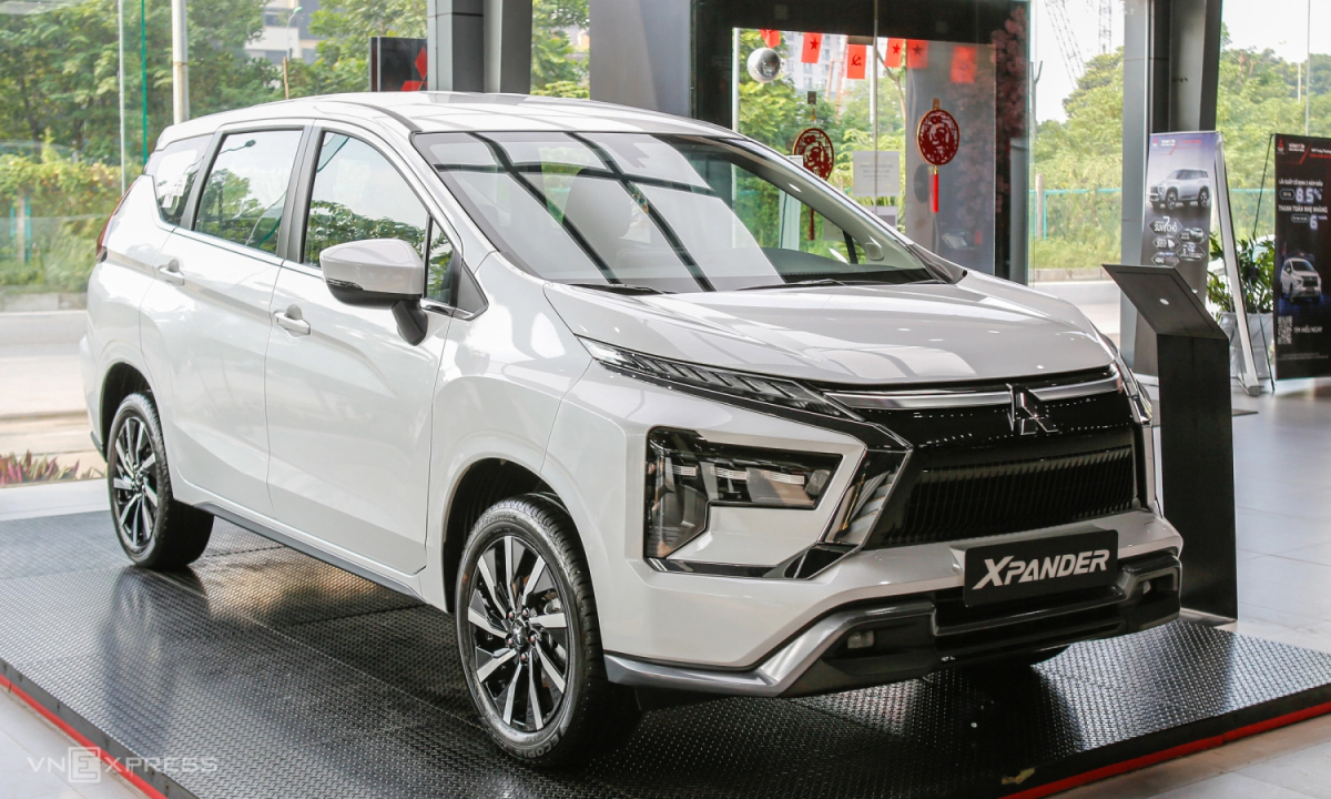 Mitsubishi Xpander khuyến mãi 70 triệu đồng