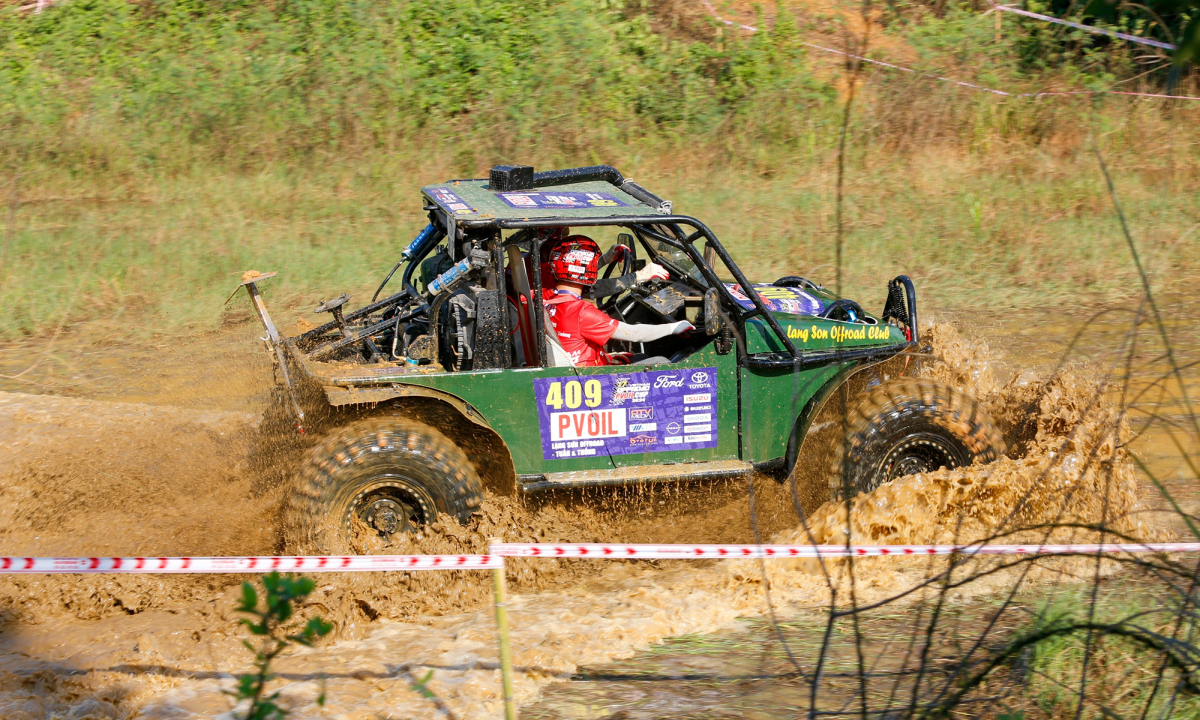 140 tài xế Việt sắp đua xe địa hình tại Hà Nội