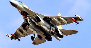 Tại sao máy bay Su-35 là đối thủ đáng gờm đã chứng minh qua thực chiến? Tại sao máy bay Su-35 là đối thủ đáng gờm đã chứng minh qua thực chiến?