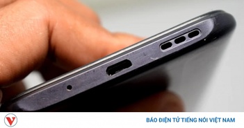 Lỗ nhỏ cạnh cổng sạc điện thoại có tác dụng ít ai ngờ Lỗ nhỏ cạnh cổng sạc điện thoại có tác dụng ít ai ngờ