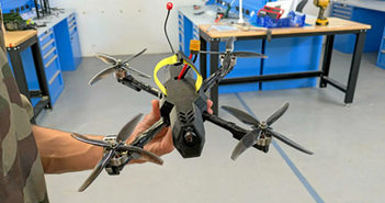 Cơ sở huấn luyện “sát thủ” diệt UAV của Quân đội Pháp Cơ sở huấn luyện “sát thủ” diệt UAV của Quân đội Pháp
