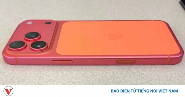 iPhone 17 Pro Max màu cam bỗng nhiên biến thành màu hồng?