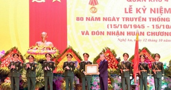 Quân khu 4 kỷ niệm 80 năm Ngày truyền thống và đón nhận Huân chương Hồ Chí Minh lần thứ 3 Quân khu 4 kỷ niệm 80 năm Ngày truyền thống và đón nhận Huân chương Hồ Chí Minh lần thứ 3