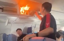 Hành khách hoảng loạn vì pin dự phòng bốc cháy trên chuyến bay Hành khách hoảng loạn vì pin dự phòng bốc cháy trên chuyến bay