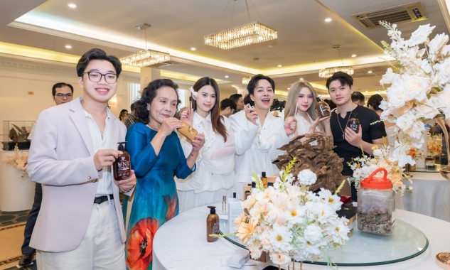 UNI - Thương hiệu nước hoa và mỹ phẩm cao cấp tôn vinh vẻ đẹp quý phái từ trầm hương Việt