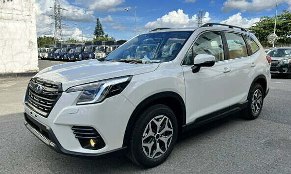 Lần đầu mua xe, nên chọn Mazda CX-5 hay Subaru Forester?
