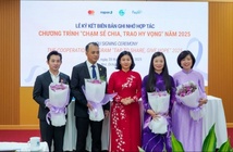 'Chạm sẻ chia, Trao hy vọng 2025' có sự đồng hành của Hội Liên hiệp Phụ nữ Việt Nam 'Chạm sẻ chia, Trao hy vọng 2025' có sự đồng hành của Hội Liên hiệp Phụ nữ Việt Nam