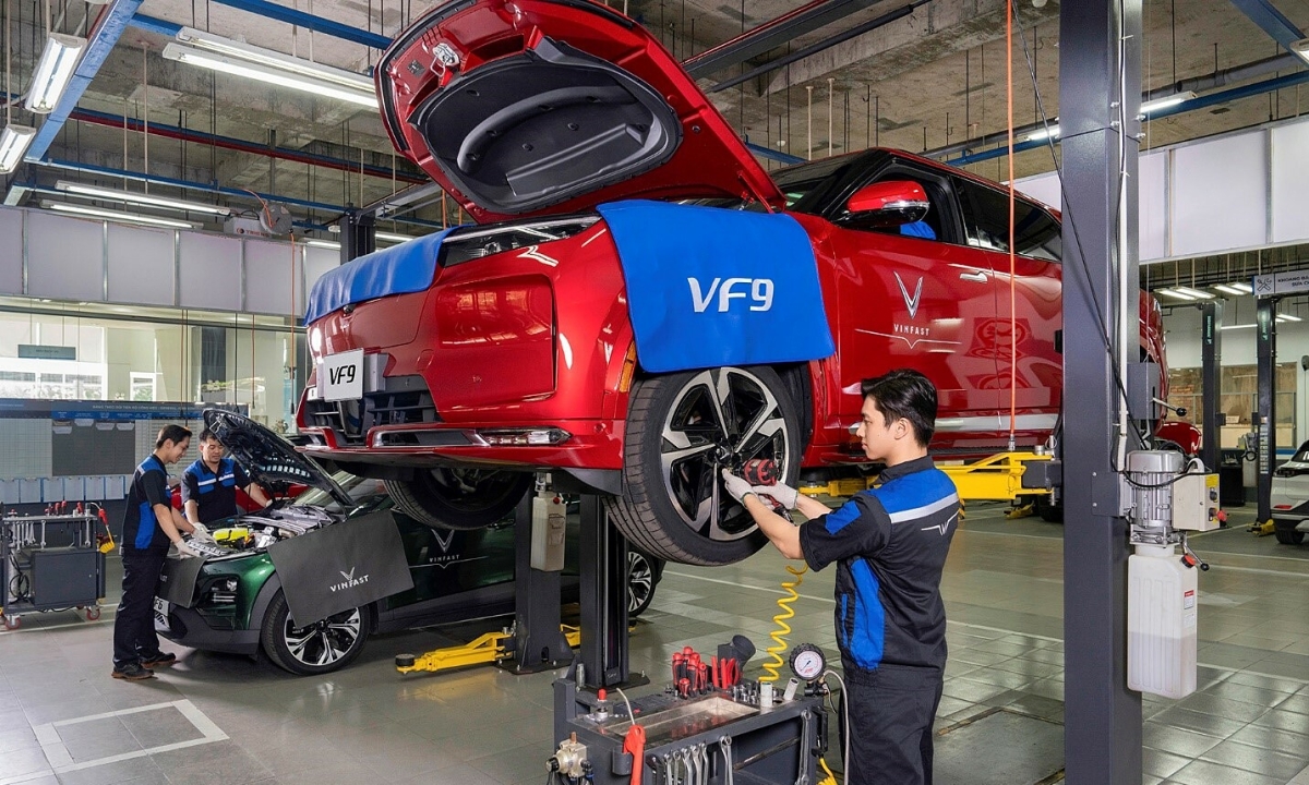 VinFast đào tạo hơn 3.000 kỹ thuật viên ôtô, xe máy điện
