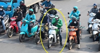 Luật sư: Dùng điện thoại khi dừng đèn đỏ chưa bị phạt Luật sư: Dùng điện thoại khi dừng đèn đỏ chưa bị phạt