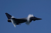 Anh ký thỏa thuận bán 20 máy bay Eurofighter cho Thổ Nhĩ Kỳ Anh ký thỏa thuận bán 20 máy bay Eurofighter cho Thổ Nhĩ Kỳ