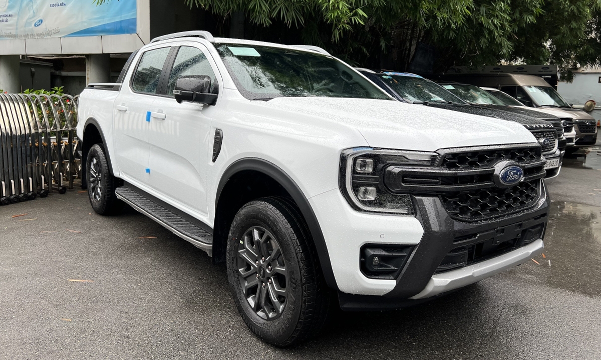 Ford Ranger 2022 giá 540 triệu nên mua?