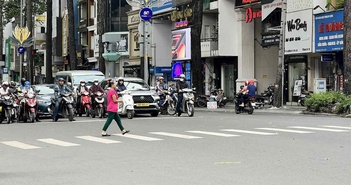 Có thể đi tù nếu không nhường đường cho người đi bộ