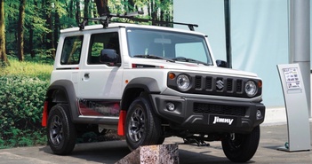 Suzuki Jimny giảm giá kỷ lục gần 100 triệu đồng Suzuki Jimny giảm giá kỷ lục gần 100 triệu đồng