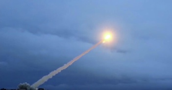 Chuyên gia bình luận về hai vũ khí hạt nhân chiến lược của Nga Chuyên gia bình luận về hai vũ khí hạt nhân chiến lược của Nga