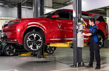 VinFast hỗ trợ chủ xe bị ngập lụt tại miền Trung VinFast hỗ trợ chủ xe bị ngập lụt tại miền Trung