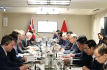 Tổng Bí thư Tô Lâm dự tòa đàm về công nghệ AI và chip bán dẫn tại Anh Tổng Bí thư Tô Lâm dự tòa đàm về công nghệ AI và chip bán dẫn tại Anh