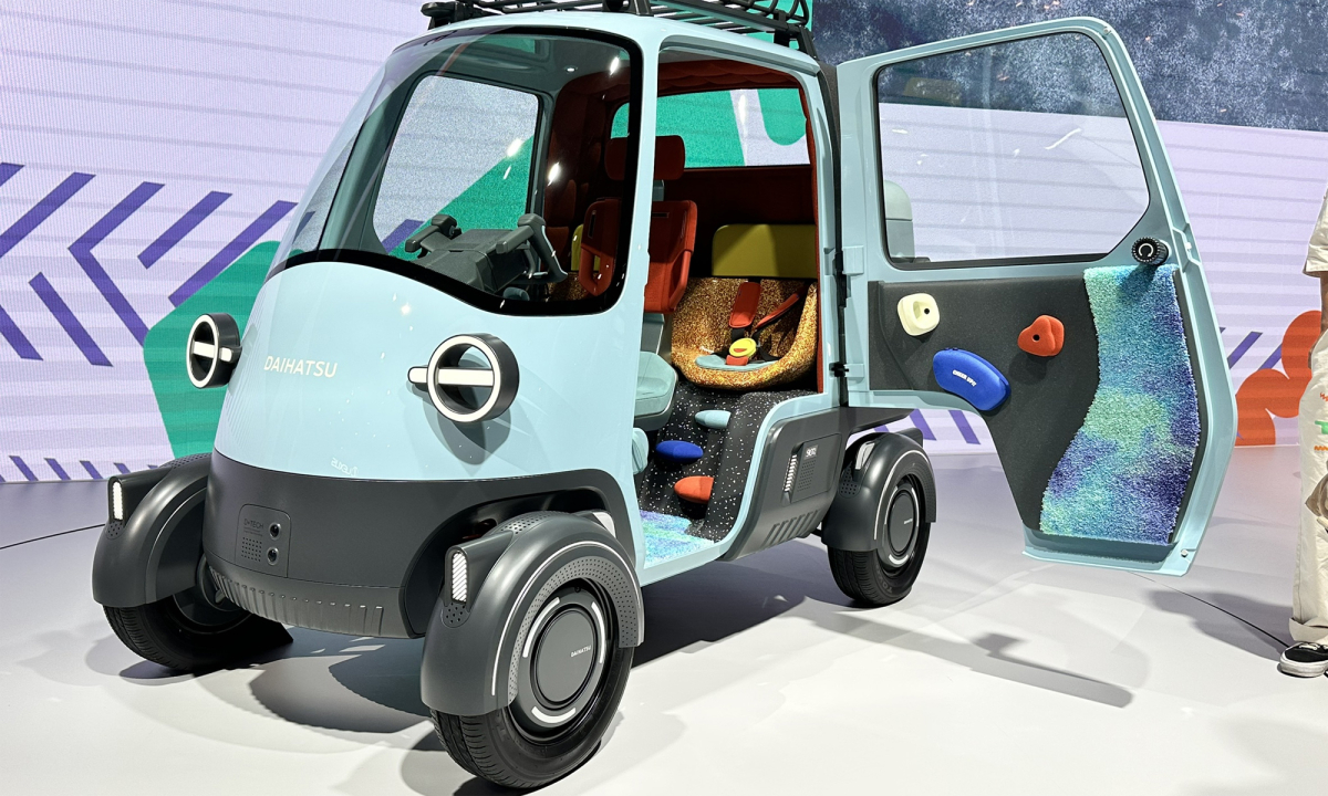 Daihatsu Midget X - xe tải điện siêu nhỏ