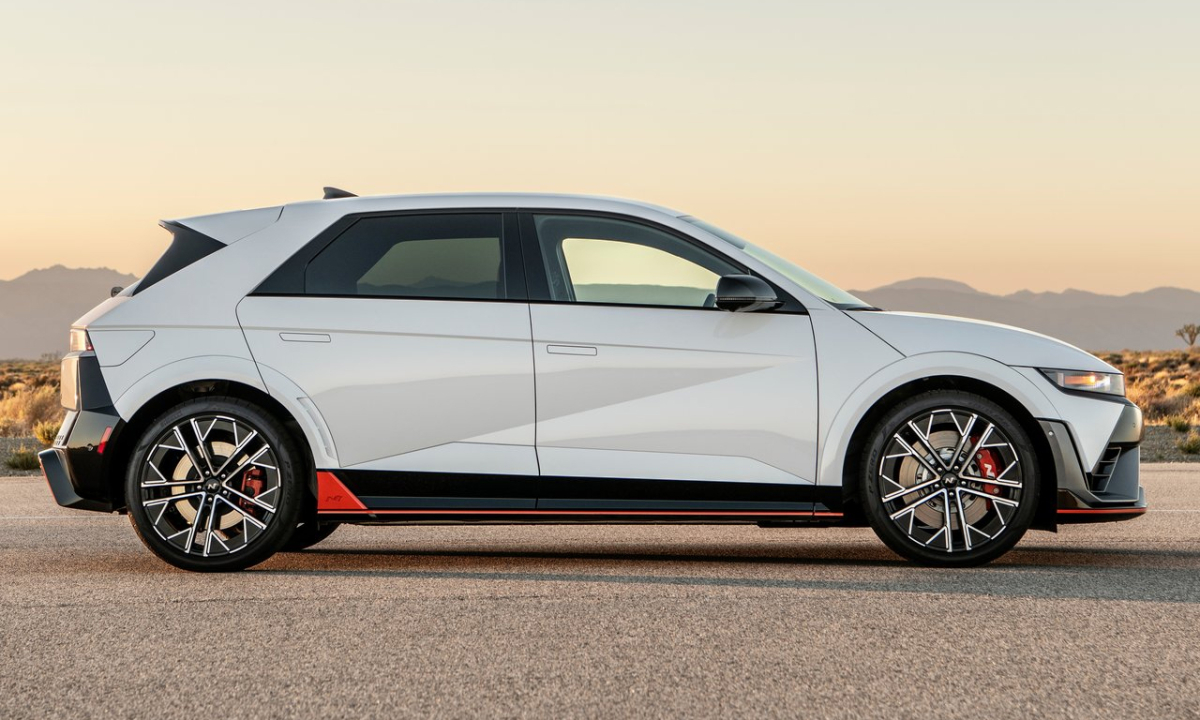 Chủ xe điện không thể tự ý thay má phanh