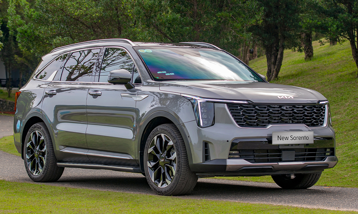 Chọn Kia Sorento hay Ford Everest tầm giá 1,5 tỷ đồng?