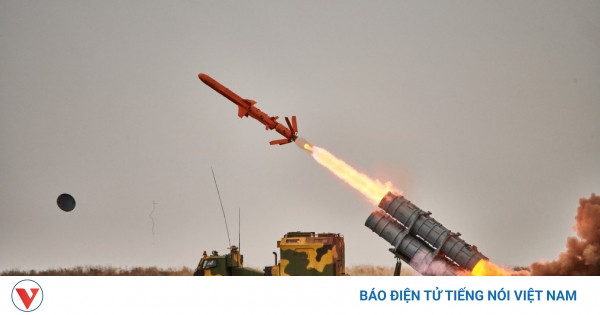 Từ Long Neptune đến Peklo: Những “sát thủ tầm xa” do Ukraine tự chế tạo