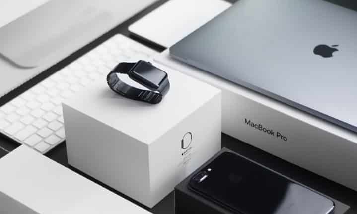 Apple gặp vấn đề sau thời gian dài tăng trưởng, và ai cũng hiểu vì sao