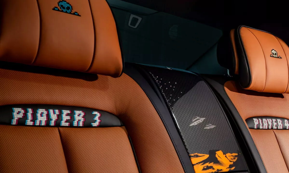 Rolls-Royce Ghost - xe siêu sang cảm hứng từ trò chơi điện tử