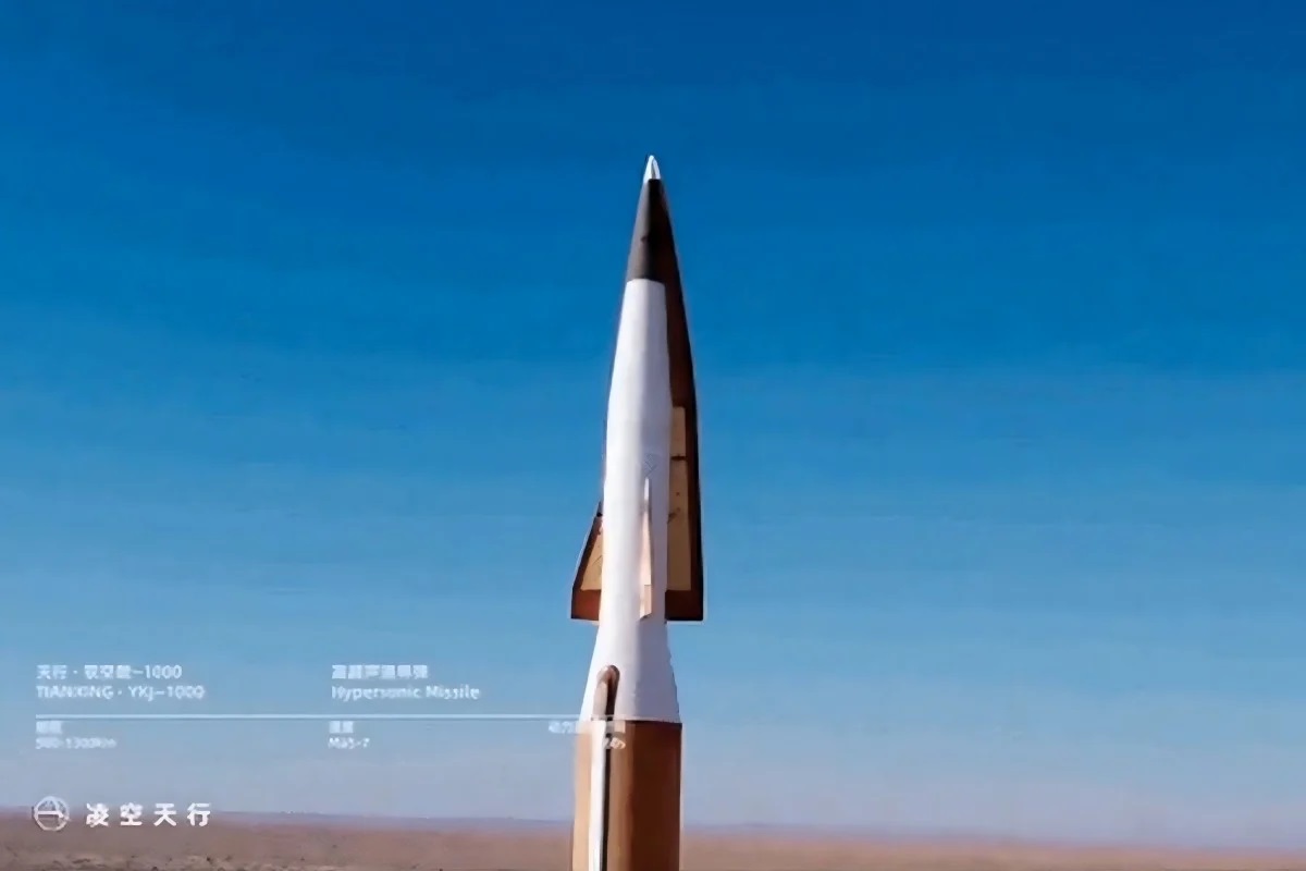 Tên lửa giá rẻ Trung Quốc có thể làm rung chuyển thị trường quốc phòng toàn cầu