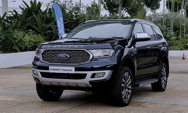 Ford Everest 2020 giá 860 triệu có đắt?