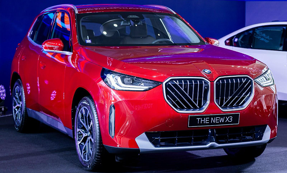 BMW ưu đãi 100% lệ phí trước bạ nhiều dòng xe