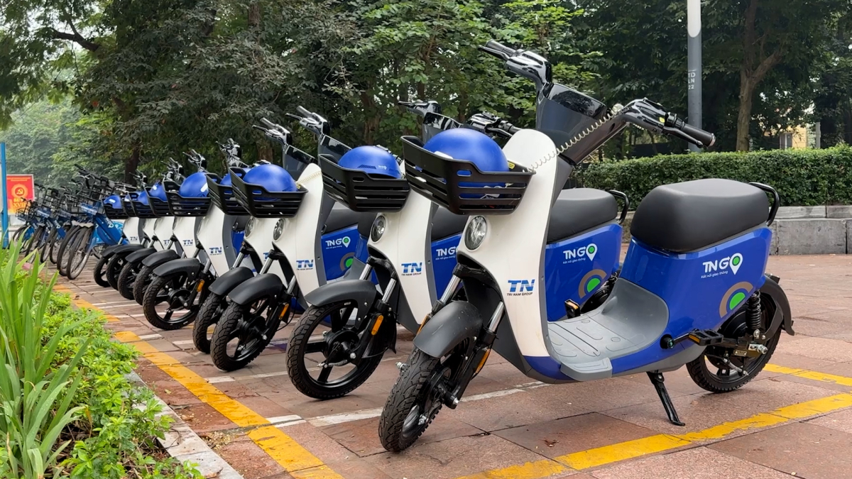 Xe đạp điện công cộng Hà Nội: dễ lái, còn vài điểm bất tiện