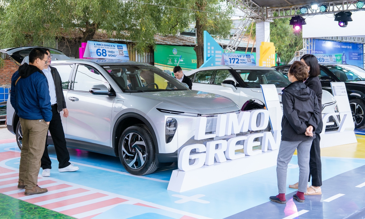 Cách VinFast tạo áp lực cho các hãng xe tại Việt Nam