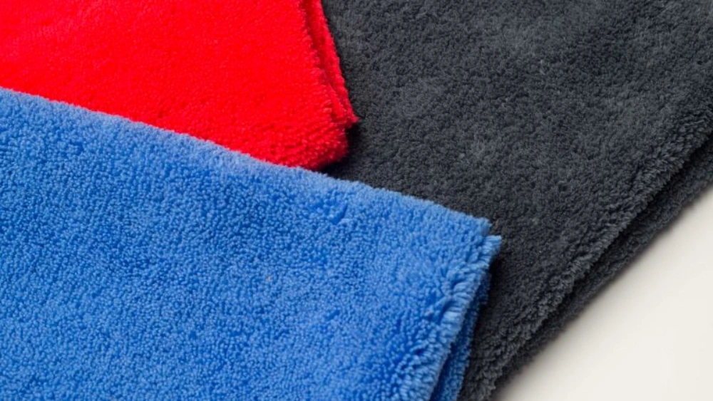 ve sinh man hinh tv cuoi nam, ban can het suc luu y dieu nay hinh anh 2