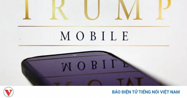 Trump Mobile bị tố gian lận, chuyển sang bán điện thoại tân trang