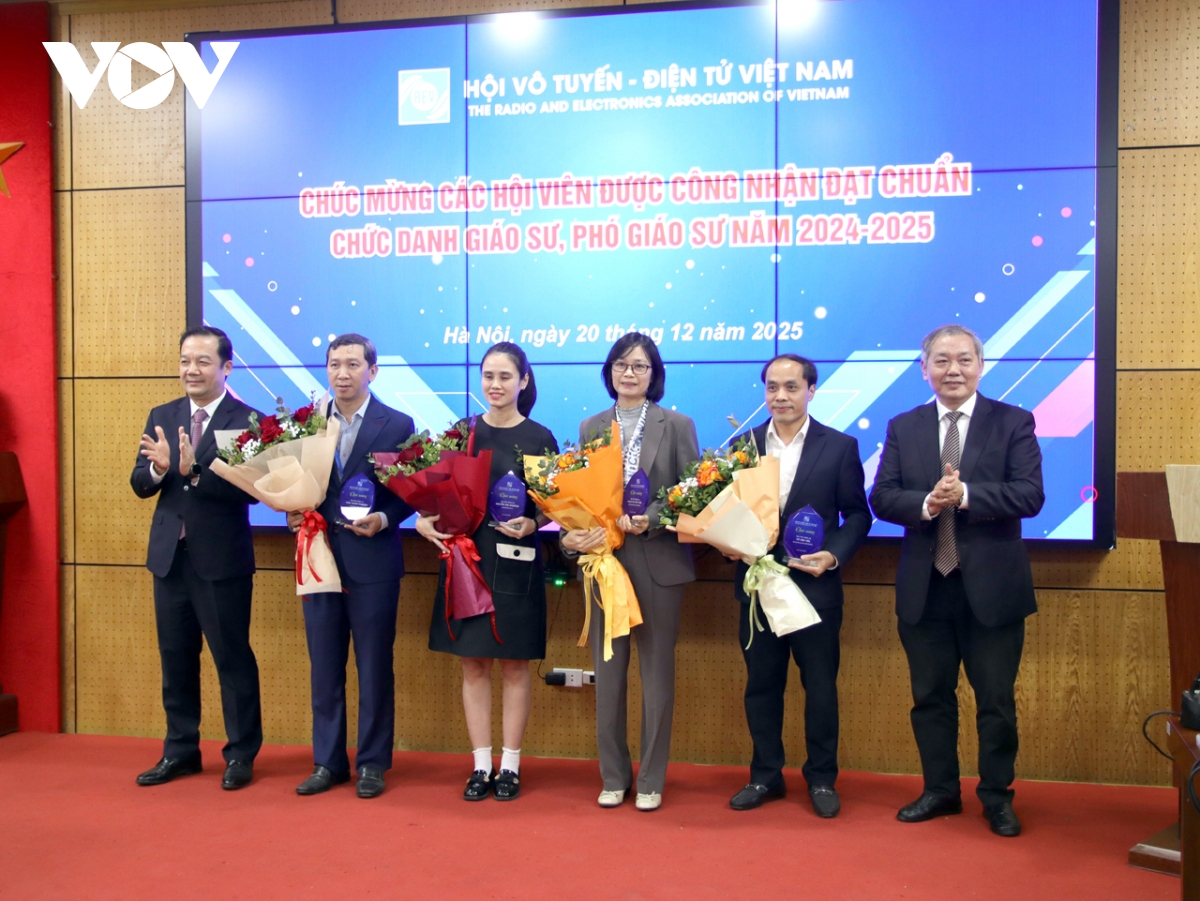 rev-ecit 2025 ai, chip ban dan va mang 5g 6g dan dau xu huong nghien cuu hinh anh 4