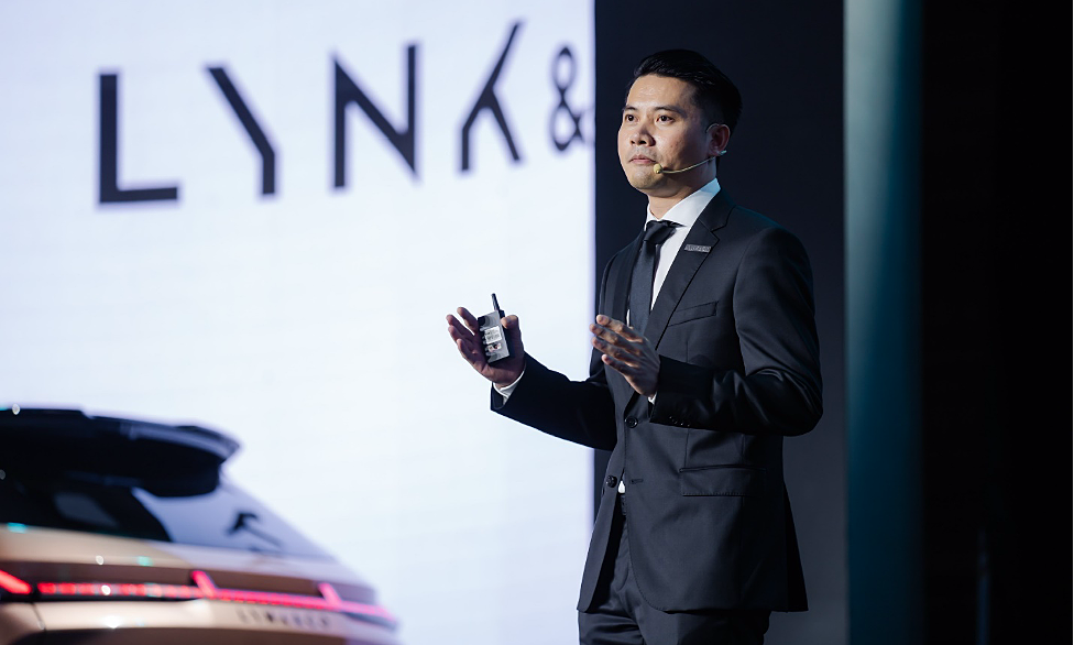 Lynk & Co: giá xe 08 EM-P đã gồm ưu đãi thuế hybrid