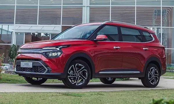 Kia Carens 2022 giá 660 triệu nên mua?