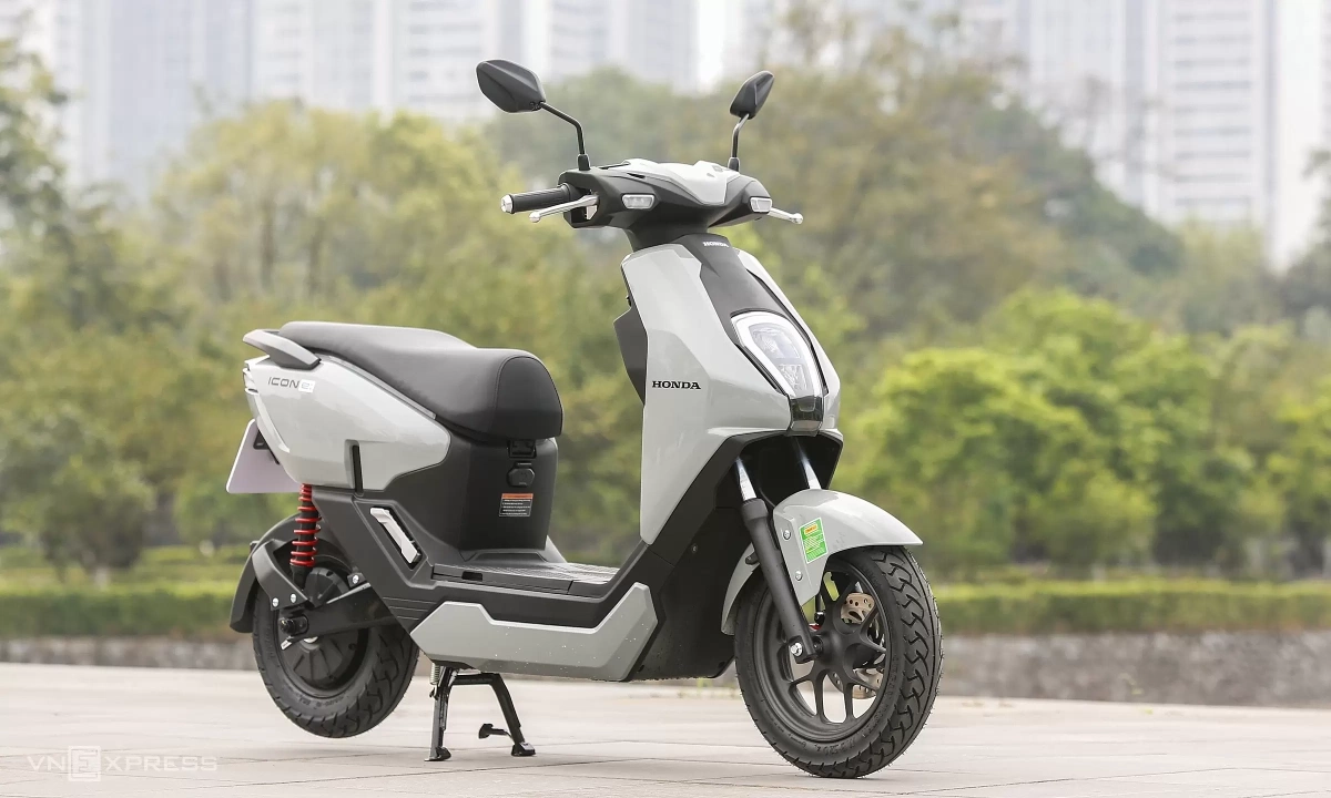 Honda ICON e: tiếp tục giảm sâu 10-12 triệu đồng