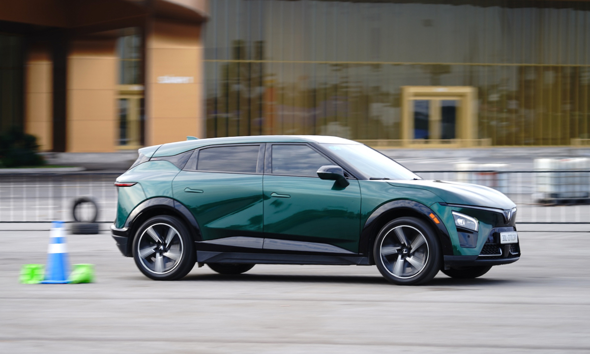 Hơn 70 ôtô chờ khách lái thử tại triển lãm ôtô lớn nhất Việt Nam