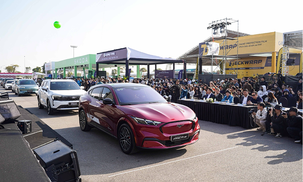 Điểm nhấn khu trưng bày Ford tại triển lãm Vietnam Mobility Show 2025