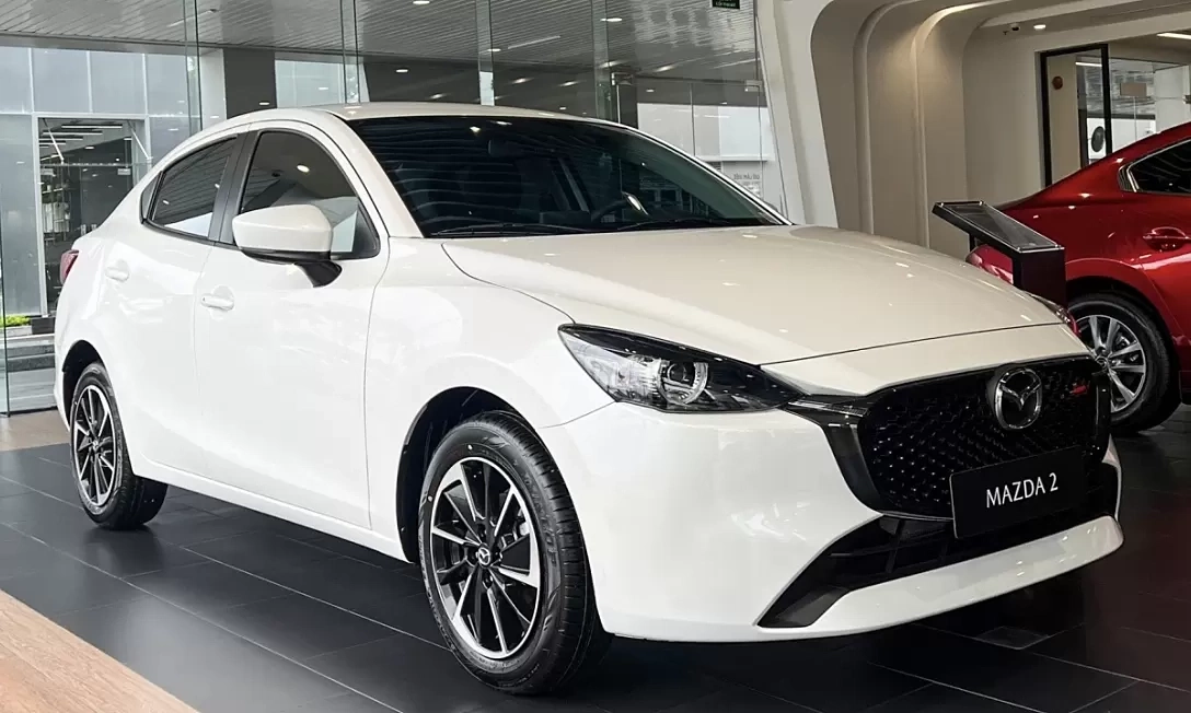 Định giá Mazda2 2024?