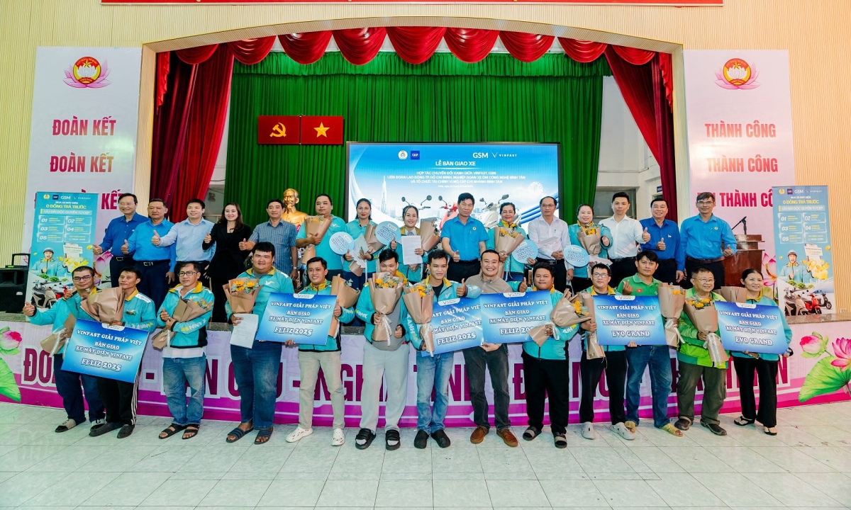 VinFast hợp tác CEP hỗ trợ tài xế mua xe điện