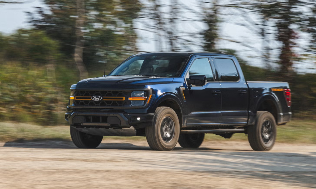 Ford triệu hồi xe kỷ lục trong 2025