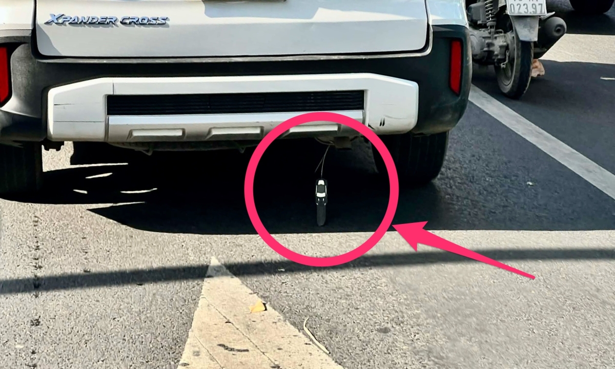 Dây chống tĩnh điện - phụ kiện phí tiền cho xe con