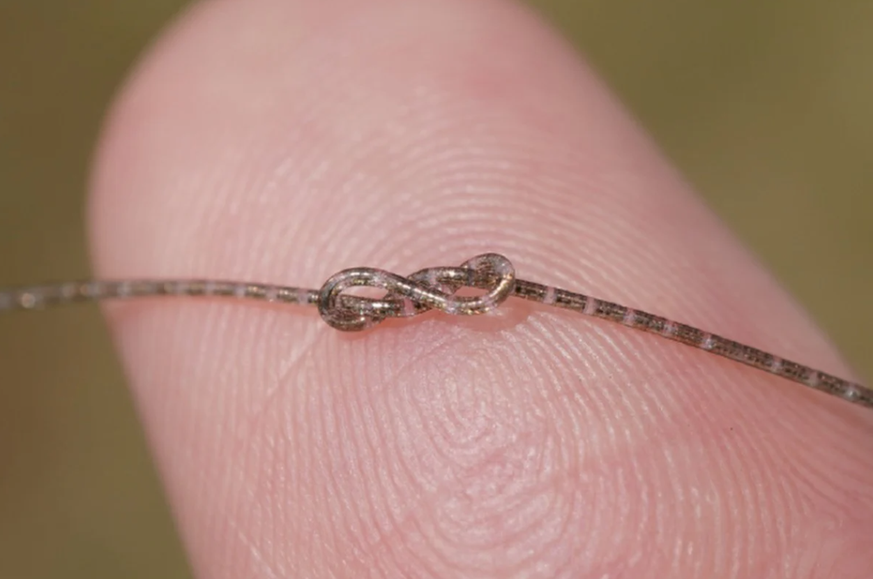 Trung Quốc công bố ‘chip dạng sợi’ mỏng như tóc