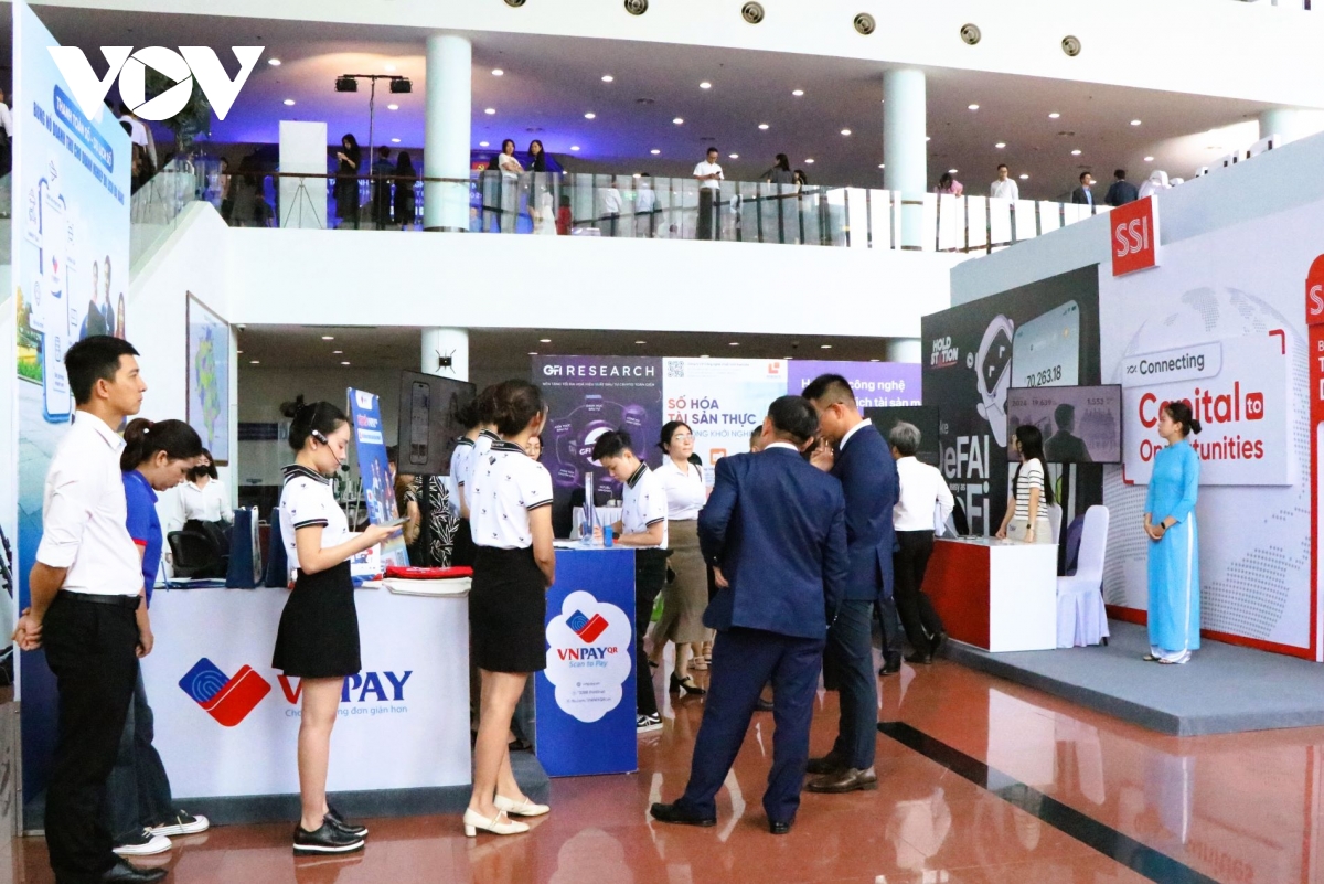 Da nang xay dung nguon nhan luc cho phat trien khoa hoc va cong nghe hinh anh 3