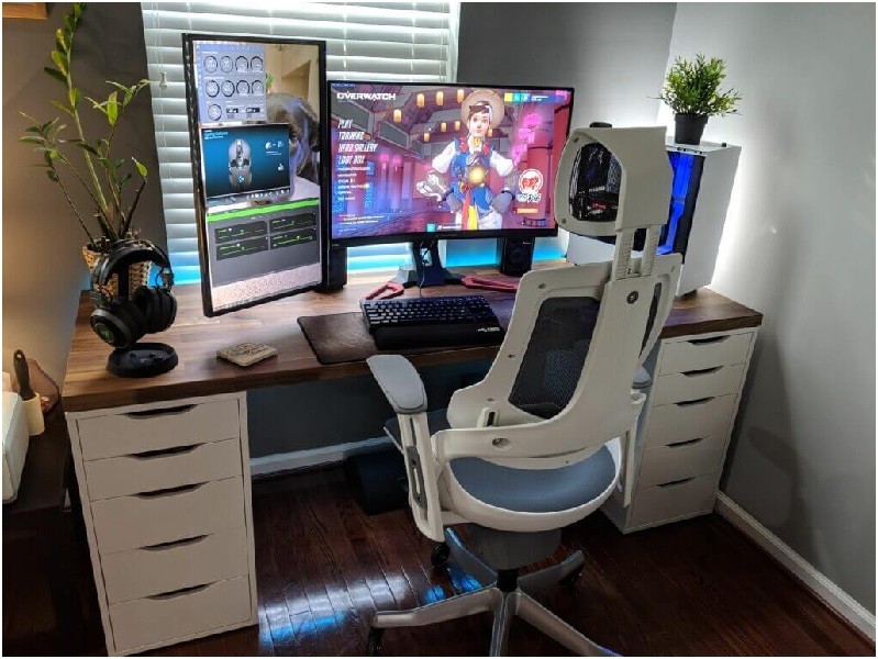 Chơi games trên Discord